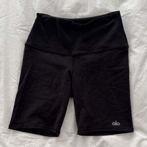 ALO Yoga Women's Classic Black Bike Shorts